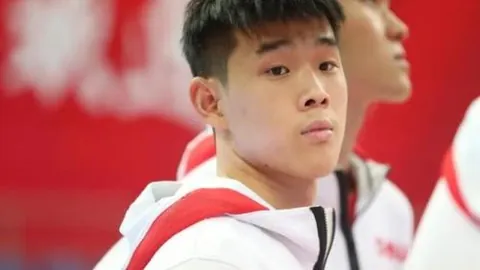 申思涉嫌打人事件通报：上海足协重罚俱乐部禁注册半年及2万罚款大